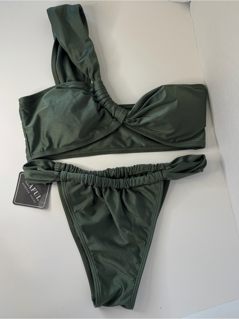 NWT ZAFUL SIZE 6 Olive Green One-Shoulder Bikini Set - Women’s Swim 2 piece set